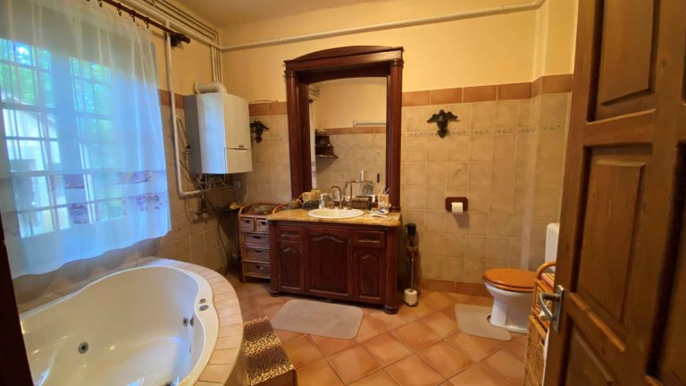 Privat furdoszoba private bathroom 768x432
