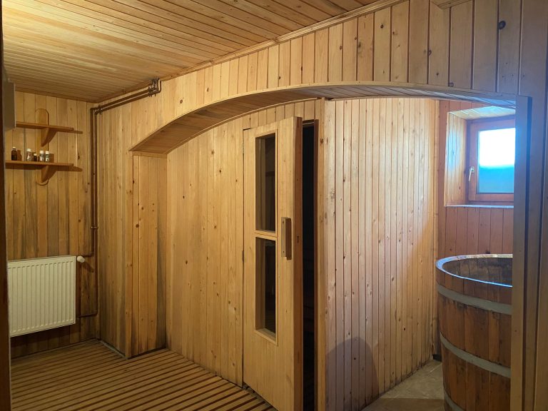 Szauna sauna 3 768x576