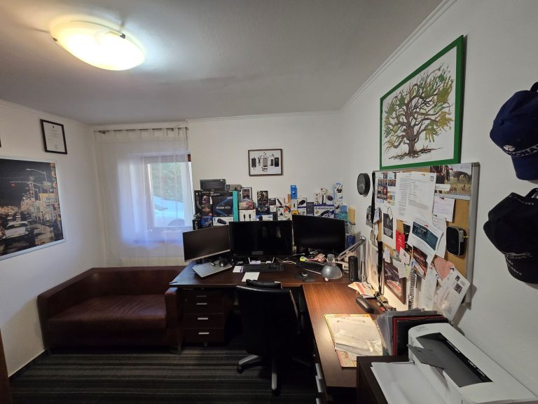 dolgozoszoba fszt 768x576