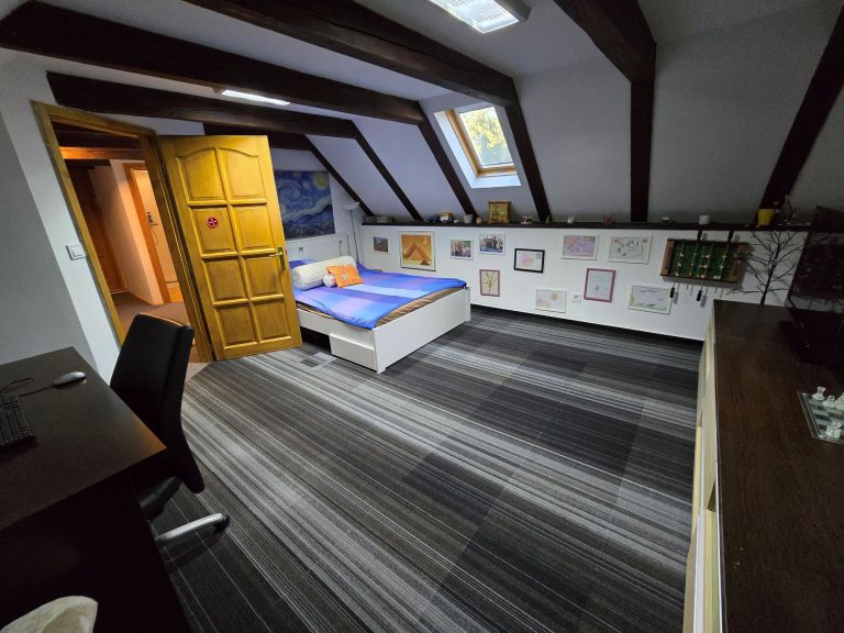 szoba 2 emelet 768x576