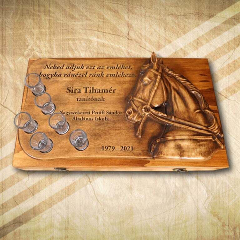 fa palinkas pohartarto lovasok reszere 768x768