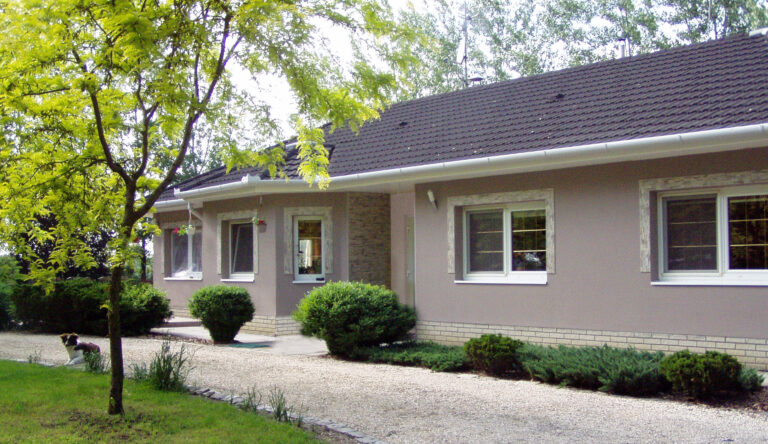 front n 1 768x444